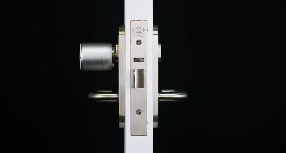 Tedee Australian Mortice Oval adaptateur pour serrure connectée