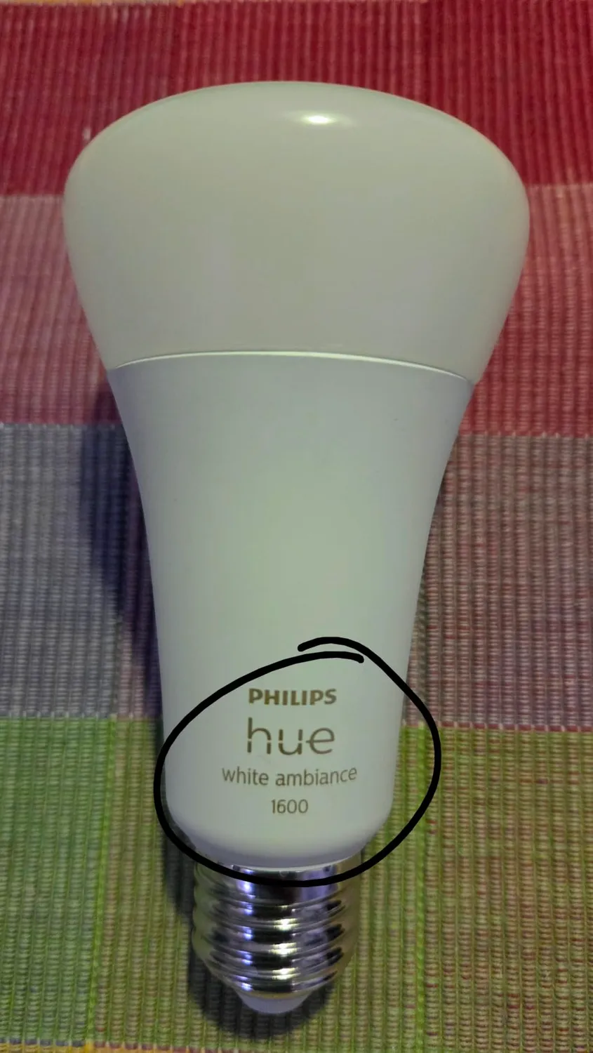 Philips Hue White and Color Ambiance A67 ampoule connectée E27 lot 1 1600 lm
